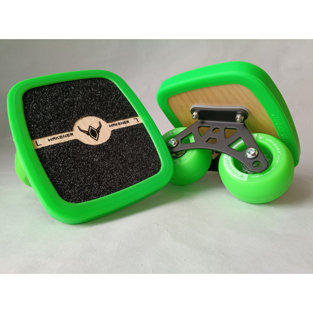 Freeskates Wakener en color verde con configuración corta o larga.