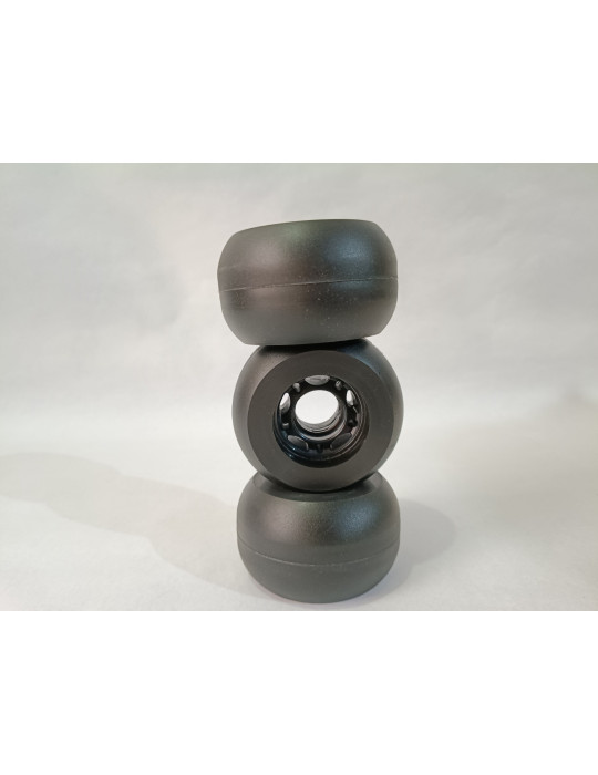 tres ruedas negras para freeskates baratas.