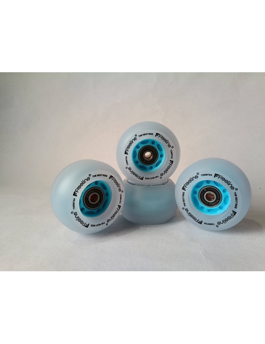 Set de cuatro ruedas luminosas de driftskate de la marca freeline skates de color azul.