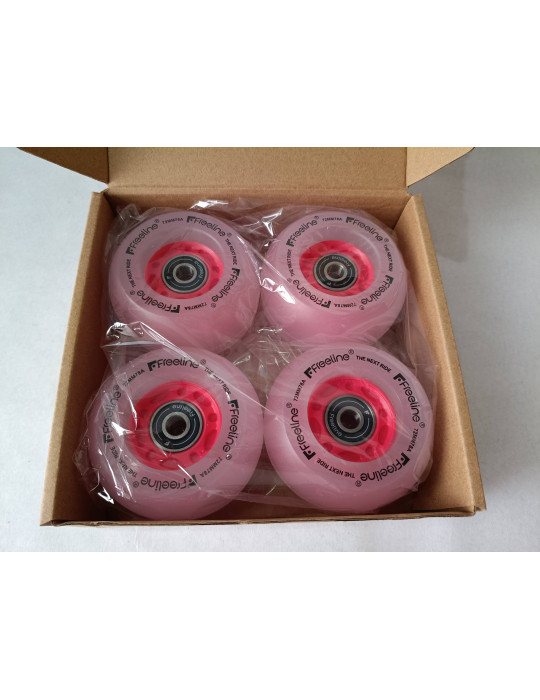 Caja de cuatro ruedas luminosas de freeskate de la marca freeline skates de color rojo nuevas.